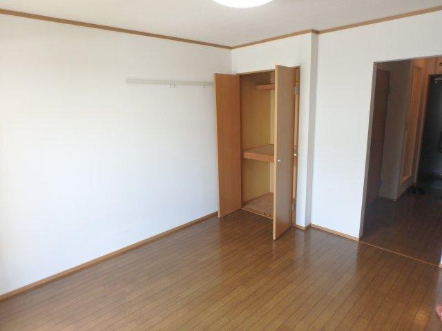 ヘーレンフラット 部屋画像