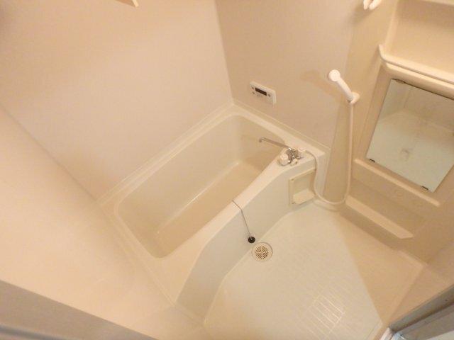 ドムストリア 部屋画像