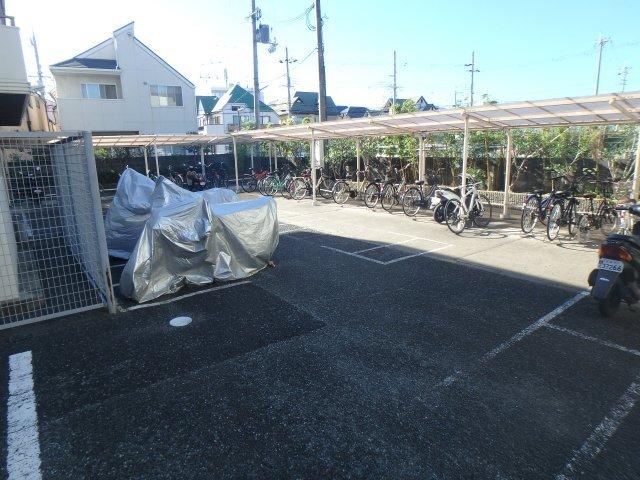 アーバンジャングルプレース１７４北棟 部屋画像
