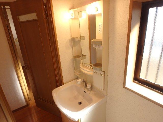 日野町貸家 部屋画像