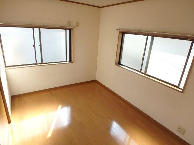日野町貸家 部屋画像