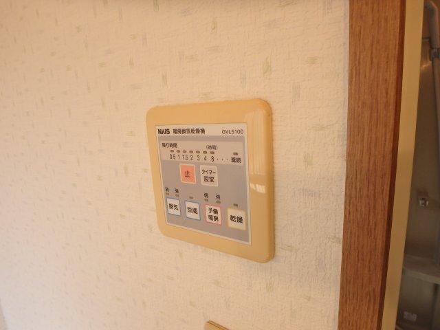 日野町貸家 部屋画像
