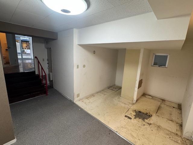 ロイヤルメゾン甲東園ガーデン 室内