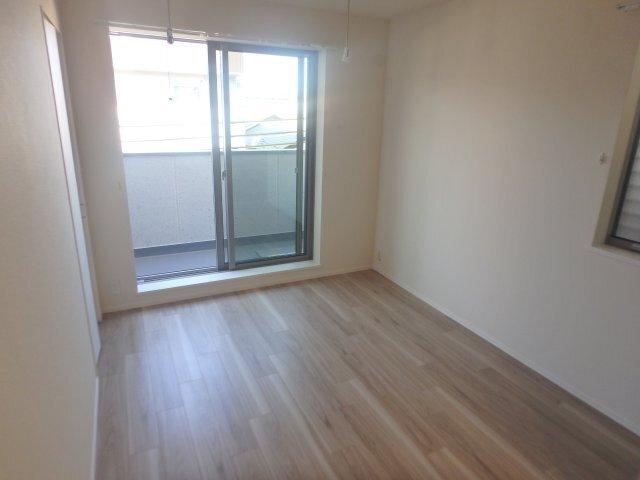 ＣｈiｃＰｉｅｃｅ西宮北口 部屋画像