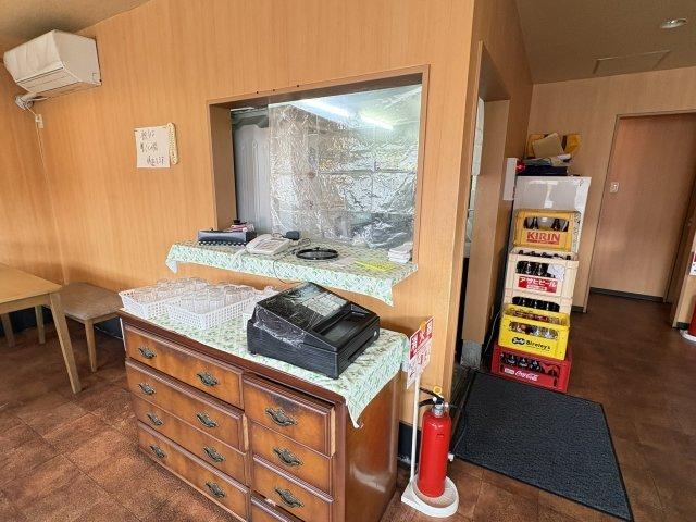 越水町店舗・事務所 室内