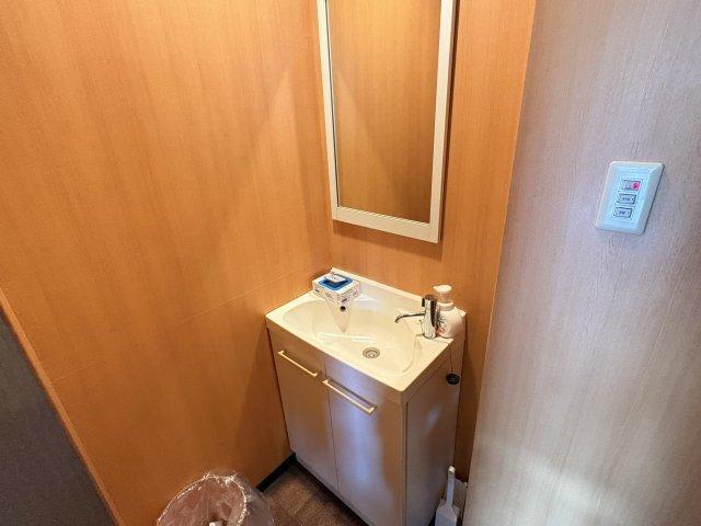 越水町店舗・事務所 洗面