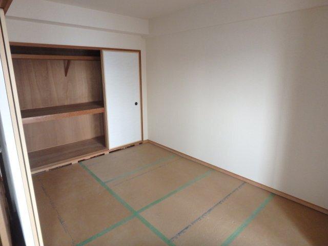 ロイヤルシャトー門戸 部屋画像