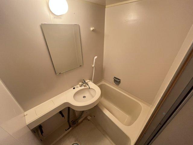 アーバンジャングルプレース１７４南棟 部屋画像