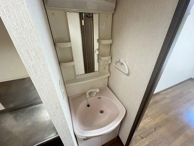 アーバンジャングルプレース１７４南棟 部屋画像