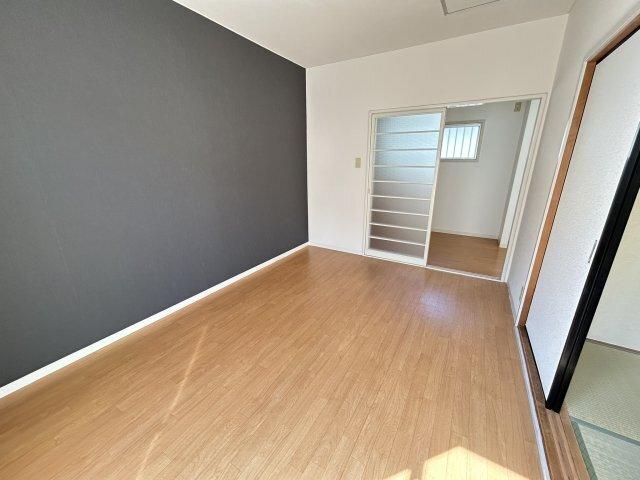 イースト七番館 部屋画像