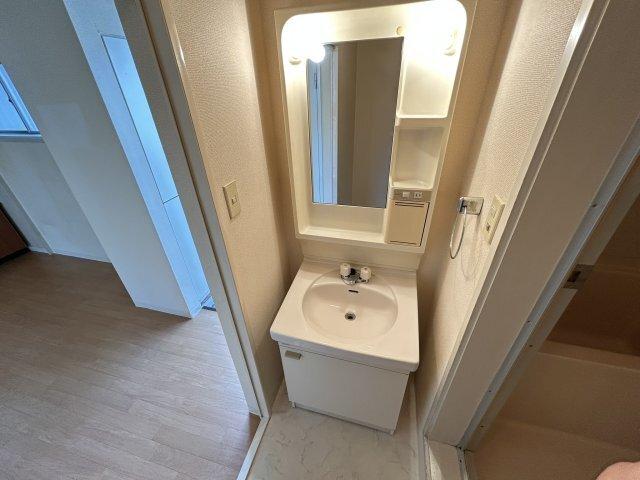 イースト七番館 部屋画像