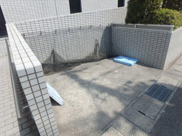 クリスタル 部屋画像