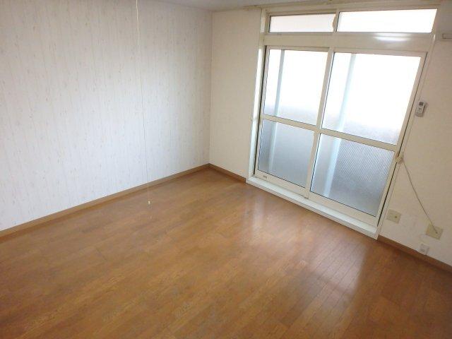 カサ・カルロサⅡ 部屋画像