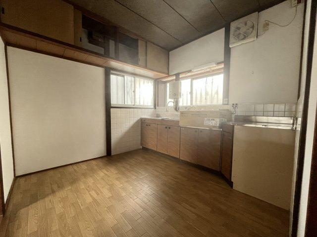 門戸西町貸家 部屋画像