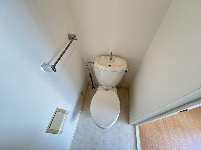イースト七番館 部屋画像
