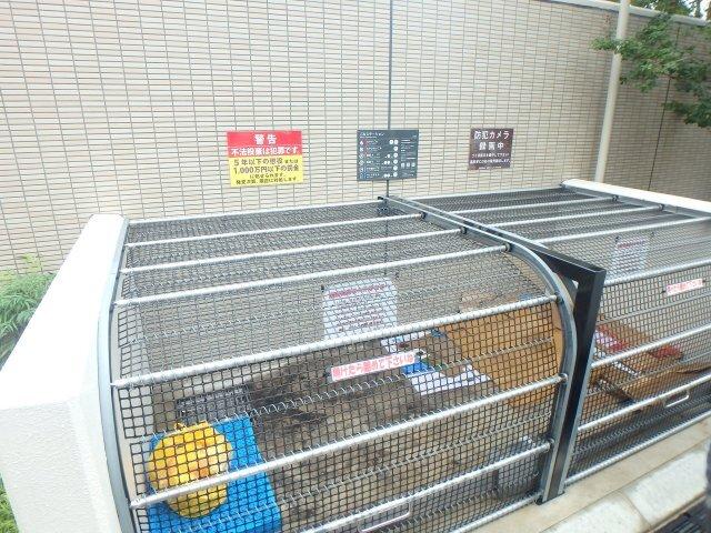 ラ・ビィＮＡＫＡＺＥＮ 部屋画像