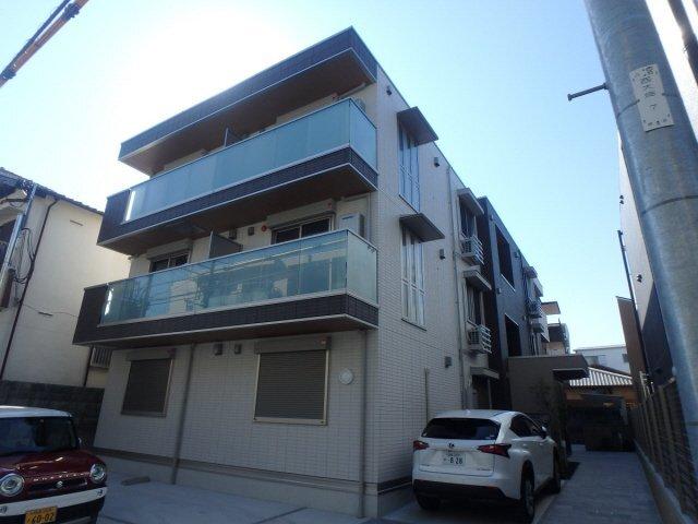 Ｄ‐ｒｏｏｍ　ＷＥＳＴ　ＰＡＲＫ　西宮北口 外観