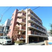 落ち着いた雰囲気の外観です