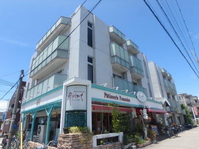 プリオール 外観