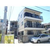 落ち着いた雰囲気の外観です