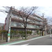 落ち着いた雰囲気の外観です