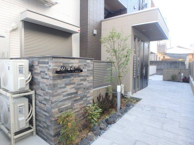 Ｄ‐ｒｏｏｍ　ＷＥＳＴ　ＰＡＲＫ　西宮北口 エントランス