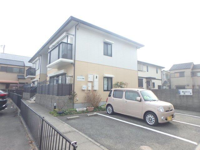 ドミール伏原 駐車場