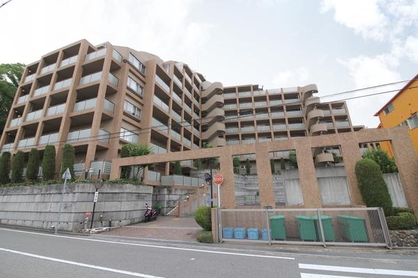 甲陽園南シティハウス 外観