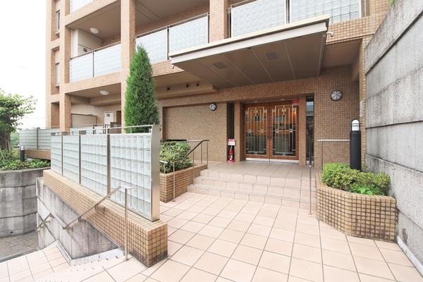甲陽園南シティハウス エントランス