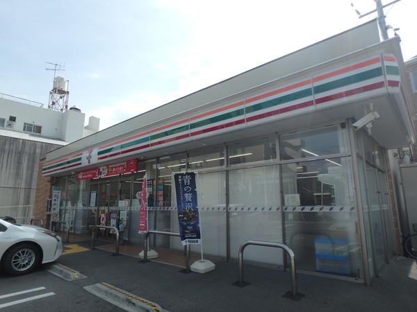 コンビニ
