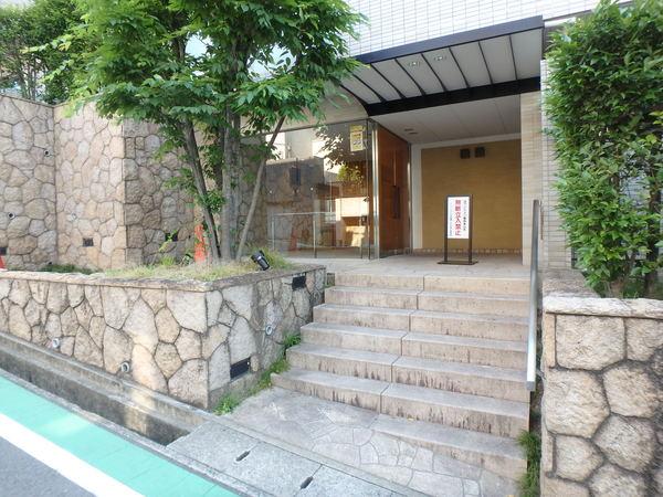 パーク・ハイム上甲東園くすのき通り エントランス