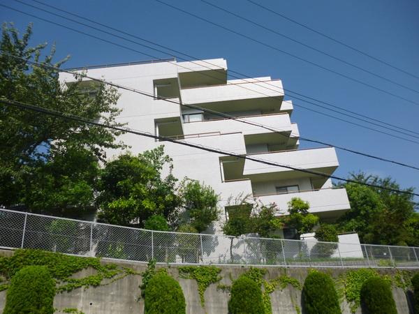 ライオンズマンション西宮高座Ａ棟 外観