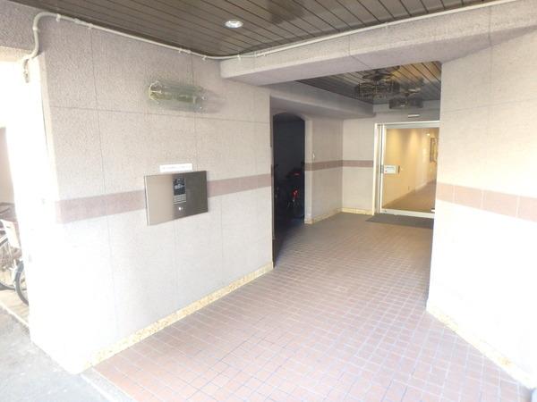 和光ハイマート西宮 エントランス