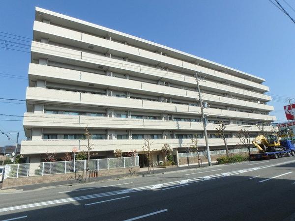 ディークラディア西宮 外観