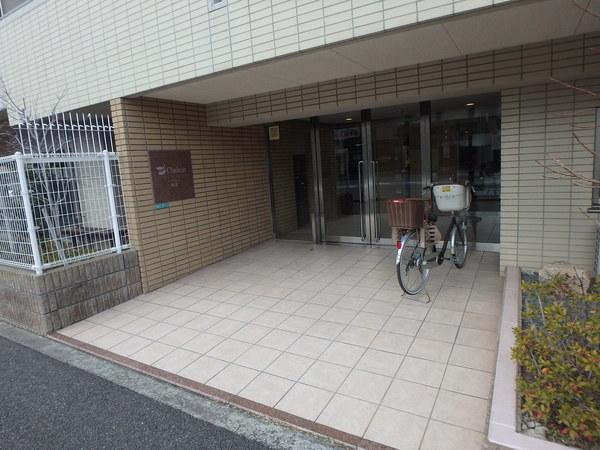 ディークラディア西宮 エントランス