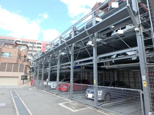ライオンズ苦楽園グラングレイド 駐車場