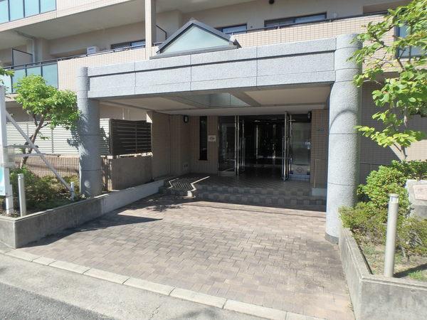 キャッスルコート西宮 エントランス