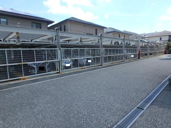 ダイアパレス広田山公園 駐車場