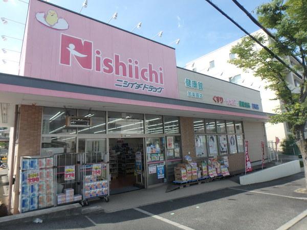ドラックストア