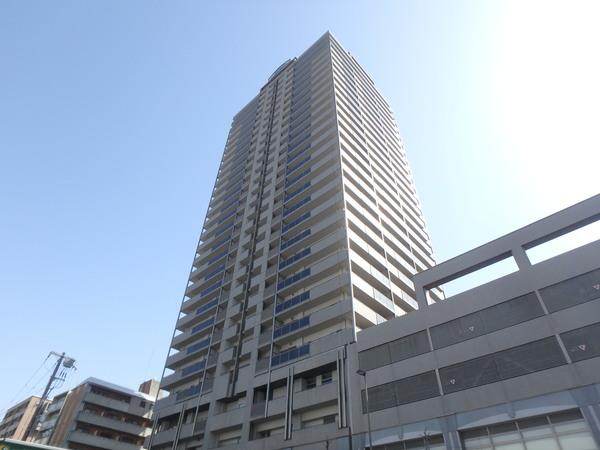 エイヴィスタワー西宮 外観