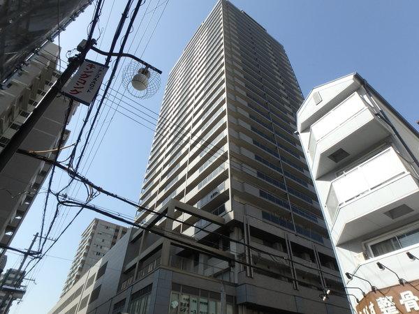 エイヴィスタワー西宮 外観