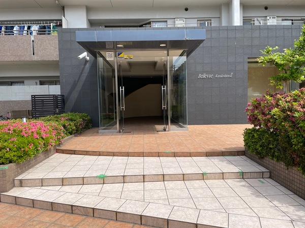 ヴェルビュ上甲子園Ⅱ番館 エントランス