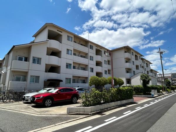 ローズハイツ西宮宮前町二号棟 外観