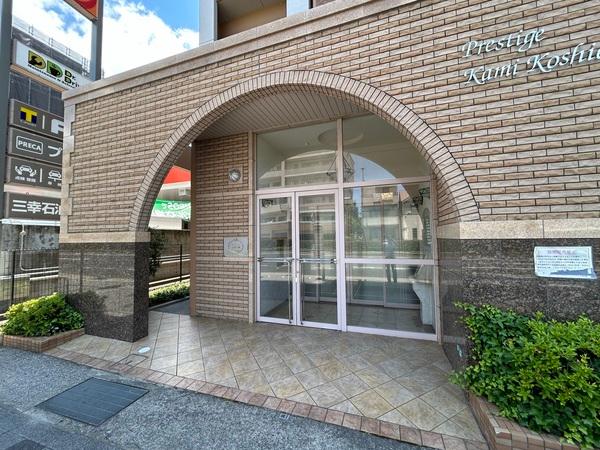 プレステージ上甲子園 エントランス