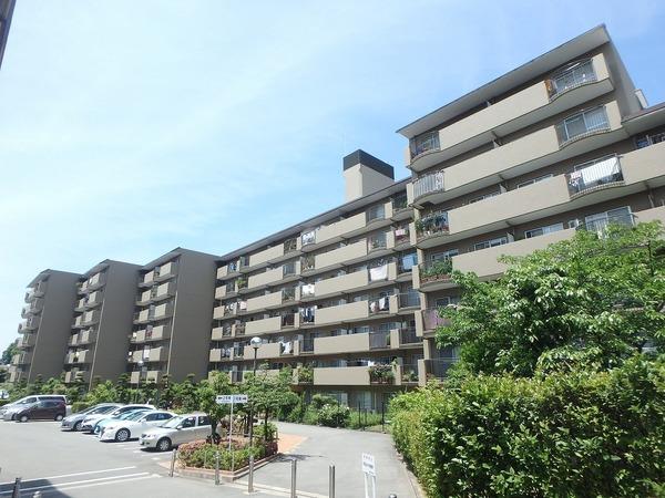 西宮セントポリア１号棟 外観