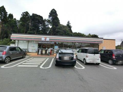 セブンイレブン下総成井店