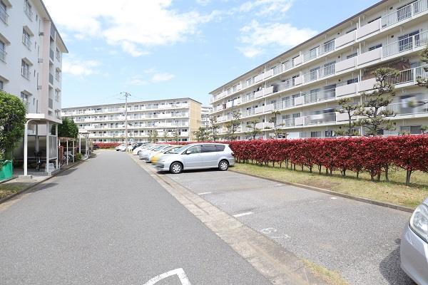 高洲二丁目団地 駐車場