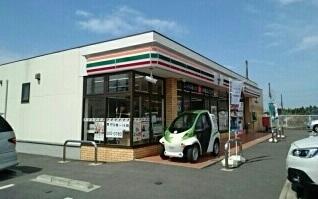 セブンイレブン：350m