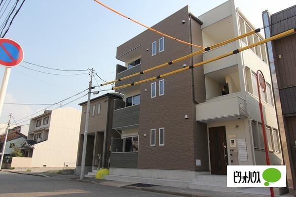 ジュネス豊田 外観