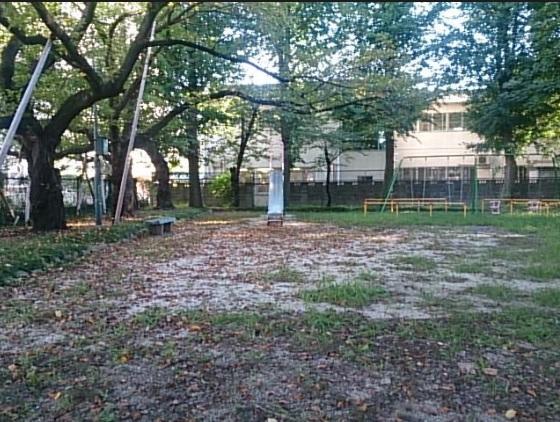 高蔵公園：95m